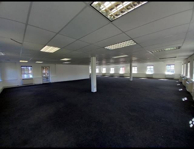 363M² OFFICE TO LET IN FOURWAYS